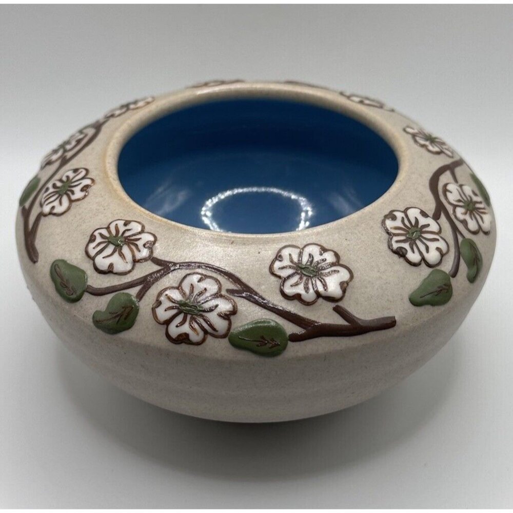 Vintage Pigeon Forge Pottery Tenn Dogwood Flowered Bowl Vase Signed‎ Pottery